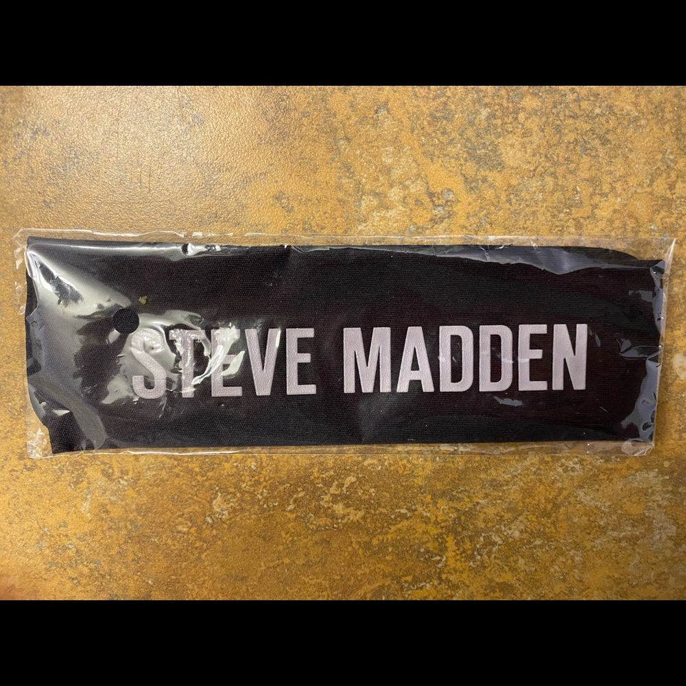 Steve Madden Black Cleaning Cloth